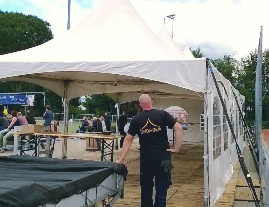 tentenwerk vacature meewerkend voorman