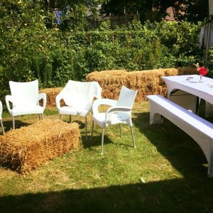 huur luxe witte stoel