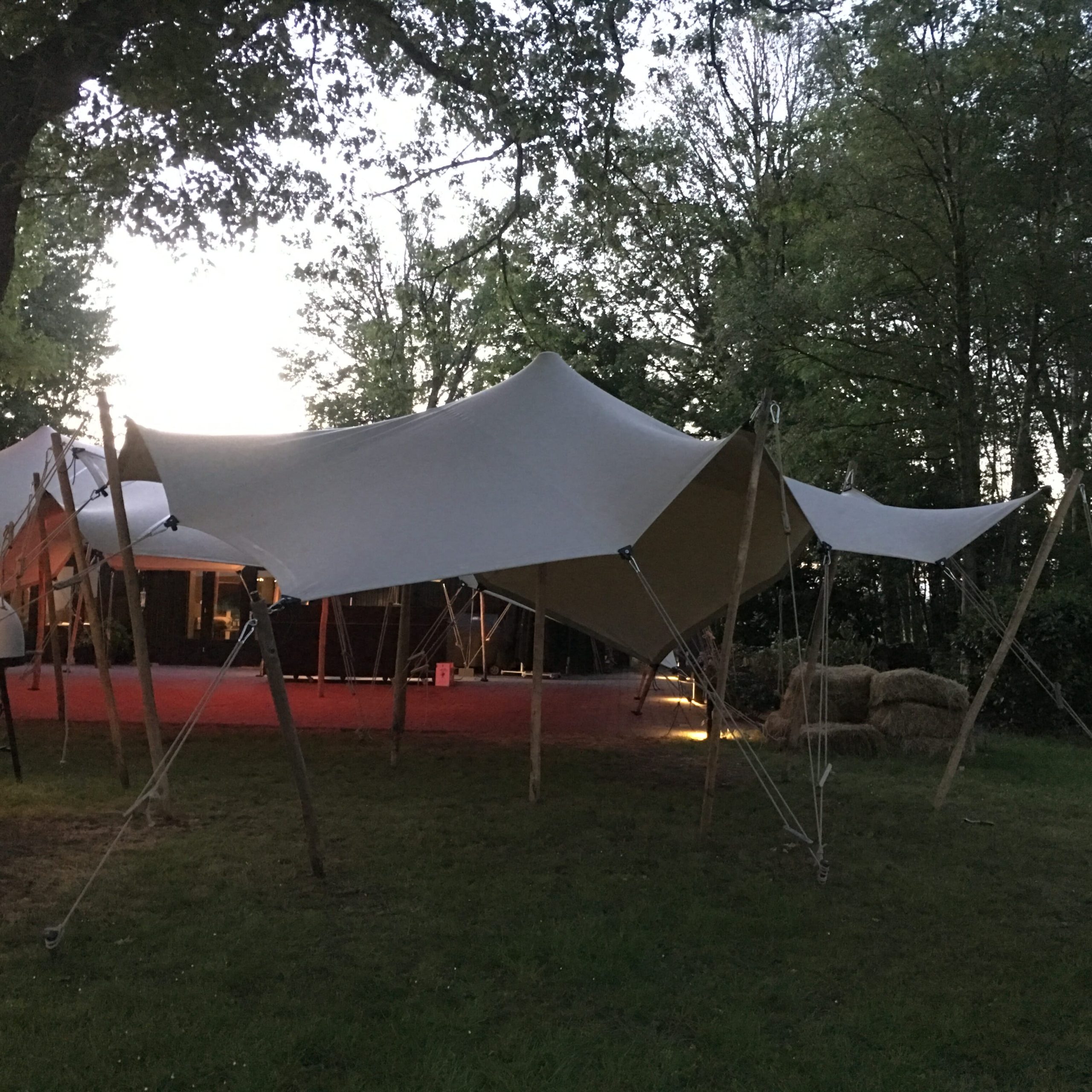 huur stretchtent 5x6,5 meter huur stretchtent 5x6,5 meter